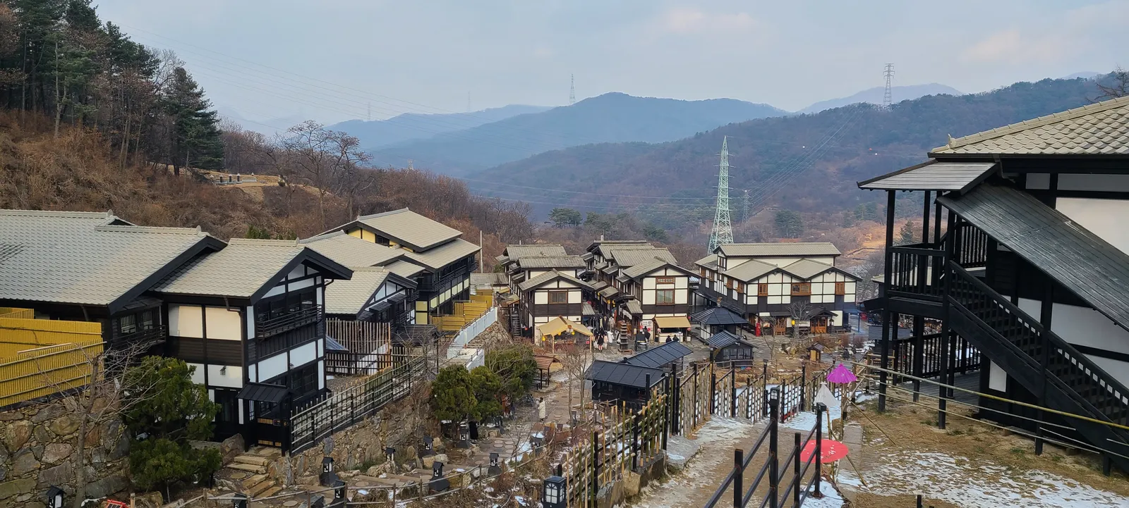 니지모리스튜디오 언덕에서 바라본 풍경